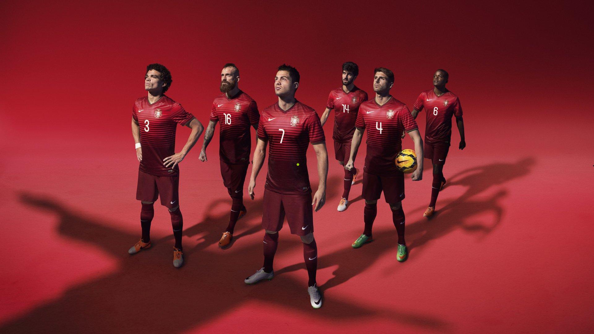 德尚专访揭示法国队备战策略，防守储备与比赛方案同步推进