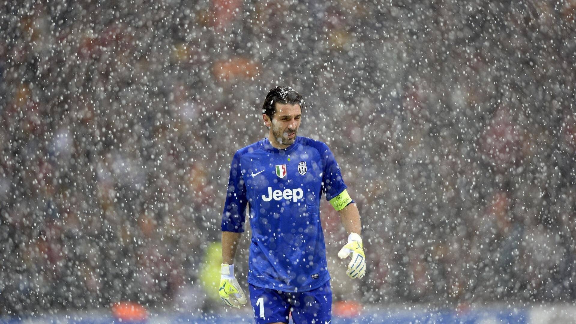 斯基拉爆料，枪手与红魔竞逐奥林匹亚科斯超新星穆扎基蒂斯